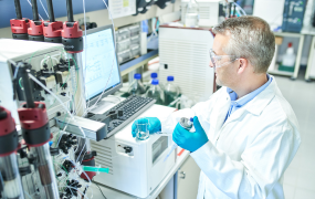 Picture of a UCB scientist working in a laboratory